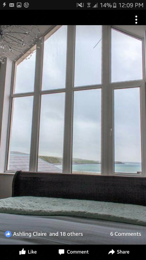 Wild Atlantic Lodge Bed & Breakfast ลาฮินช์ ภายนอก รูปภาพ