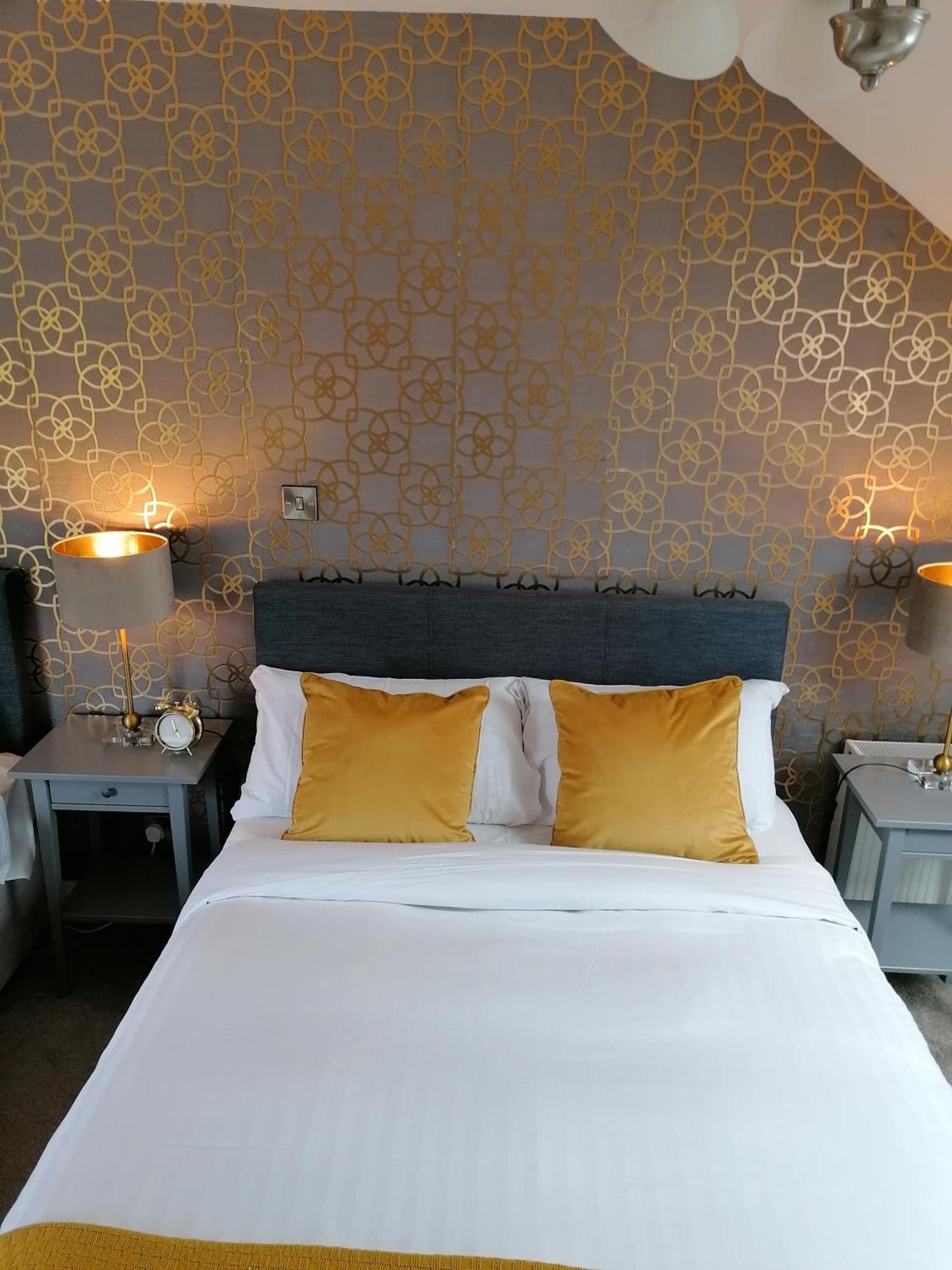 Wild Atlantic Lodge Bed & Breakfast ลาฮินช์ ห้อง รูปภาพ